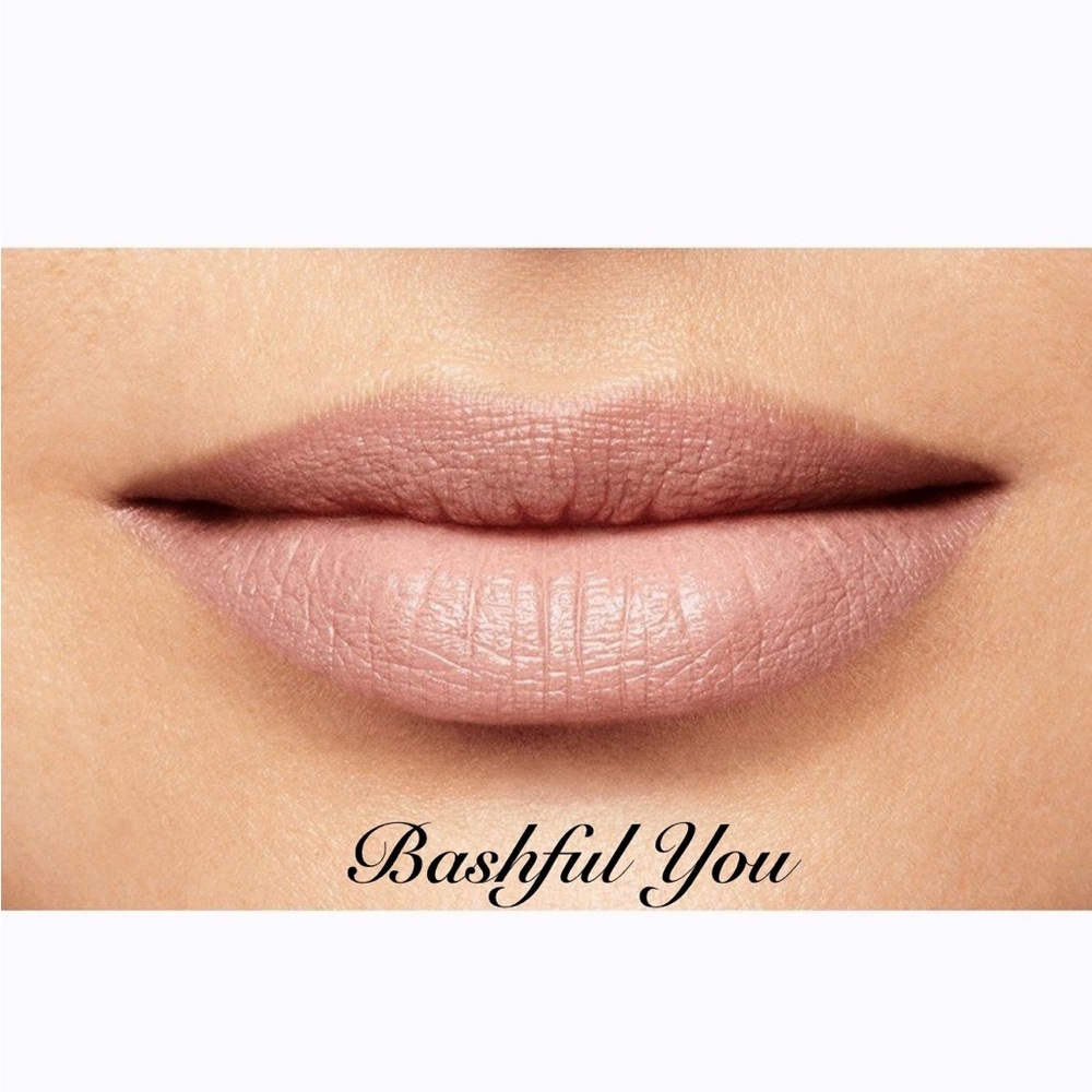 NWT Mary Kay BASHFUL YOU Gel Semi Matte Lipstick Light Beige Tan Soft Pale Pink